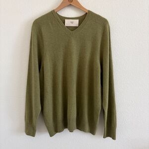 Arch The Cashmere Sweater V Neck Womens Size Medium Olive Green